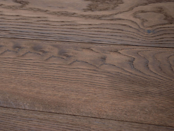 Parquet chêne fumé rustique brossé effet parquet rustique